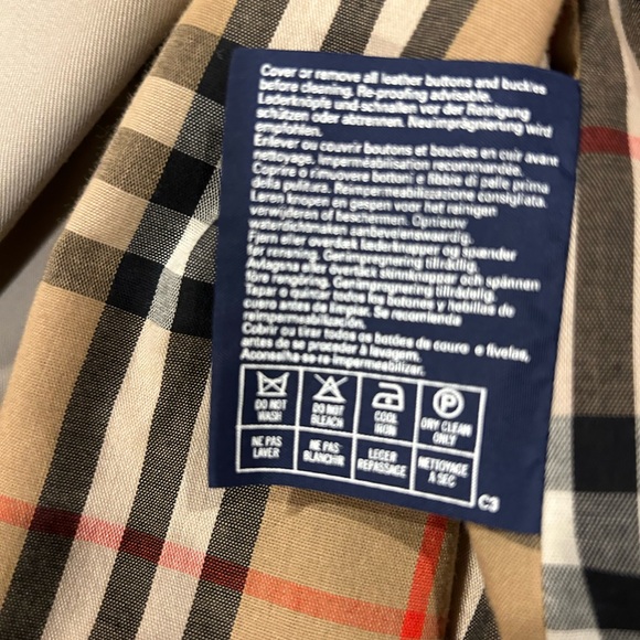 Burrberry Tan Vintage Alex Trench Coat Size XXL - Picture 6 of 7